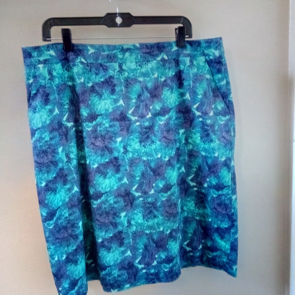 Jaclyn Smith Skirt 🌿